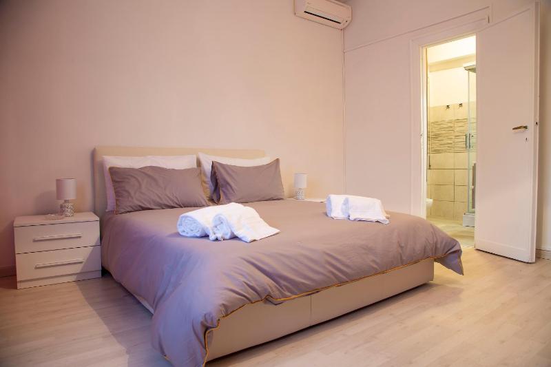 San Silverio Luxury House — отель с удобствами в Риме