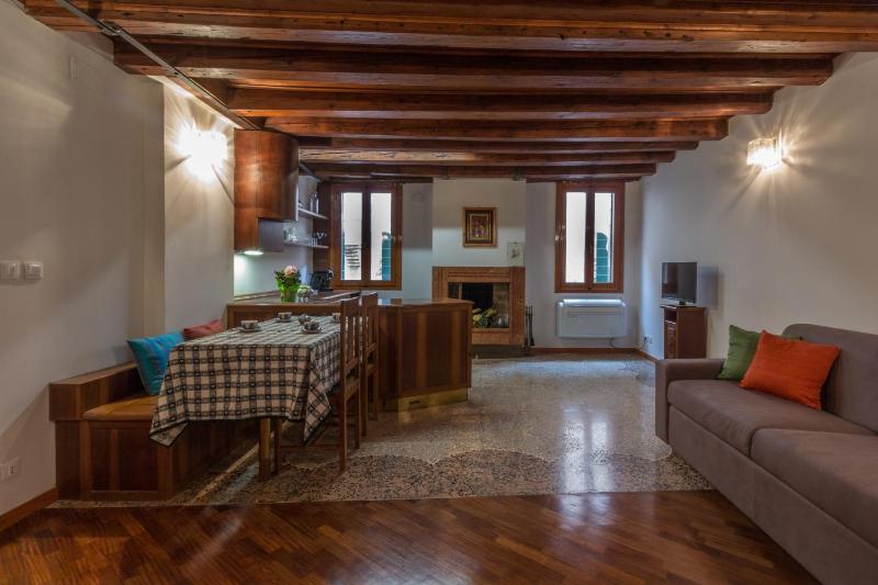 Цены на Calle del Forno Apartment в Венеции