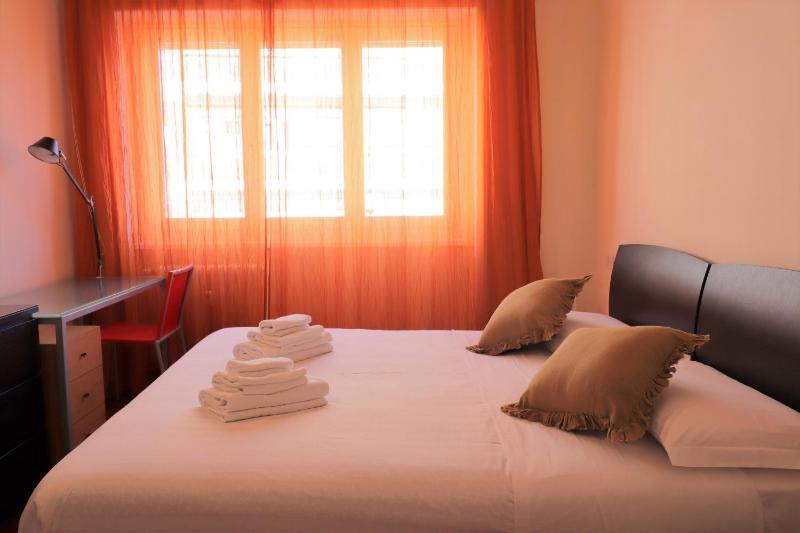 St Peter new and lightsome apartment with balcony — отель в Риме, Италия