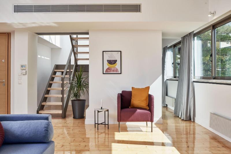 MONO Lofts — комфортный отель в Афины