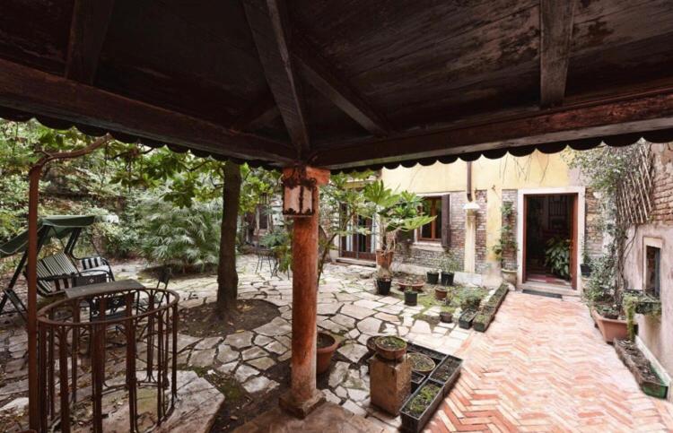 San Marco Garden House — забронировать отель в Венеции