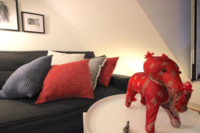 Цены на Cozy and quiet flat near Avenida da Liberdade в Лиссабоне