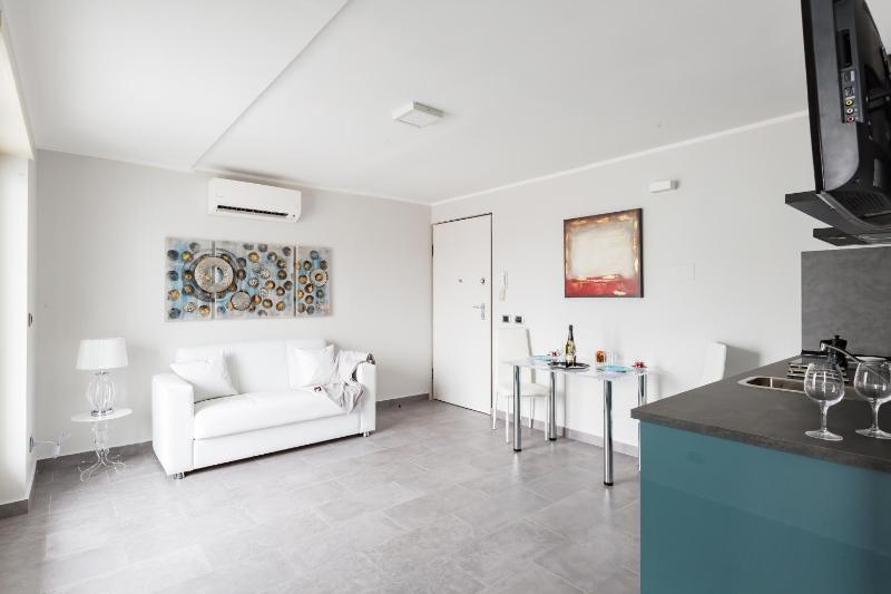 Penthouse 41 in Trastevere with big terrace — отель с удобным расположением в Риме