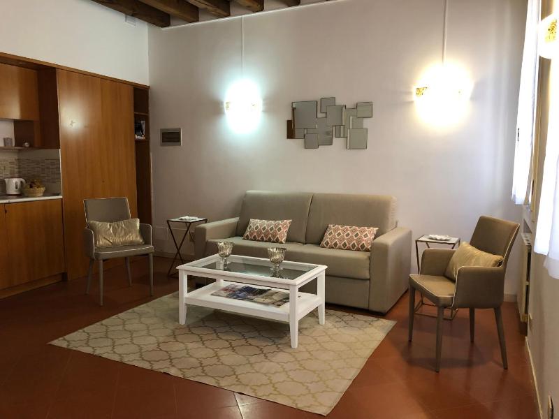 Ca' del Cortile — забронировать отель в Венеции