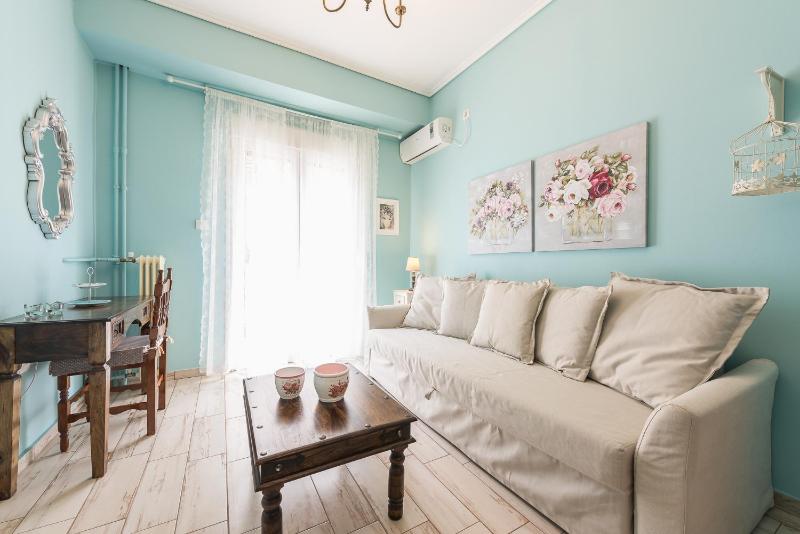 Zenios Hercules - Stylish apartment near Acropolis — отзывы гостей и цены