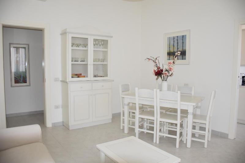 Casa Pepi a Olbia - Accogliente Appartamento con Balcone