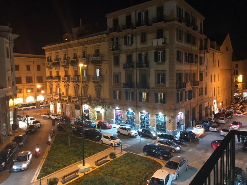 Al Teatro Biondo Guest House — комфортный отель в Палермо