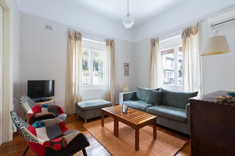 M&N Koukaki House — отель с удобствами в Афины