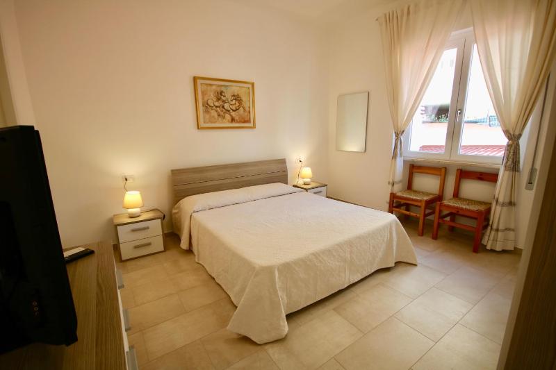 Casa Degli Ospiti a Olbia - Camere accoglienti in centro