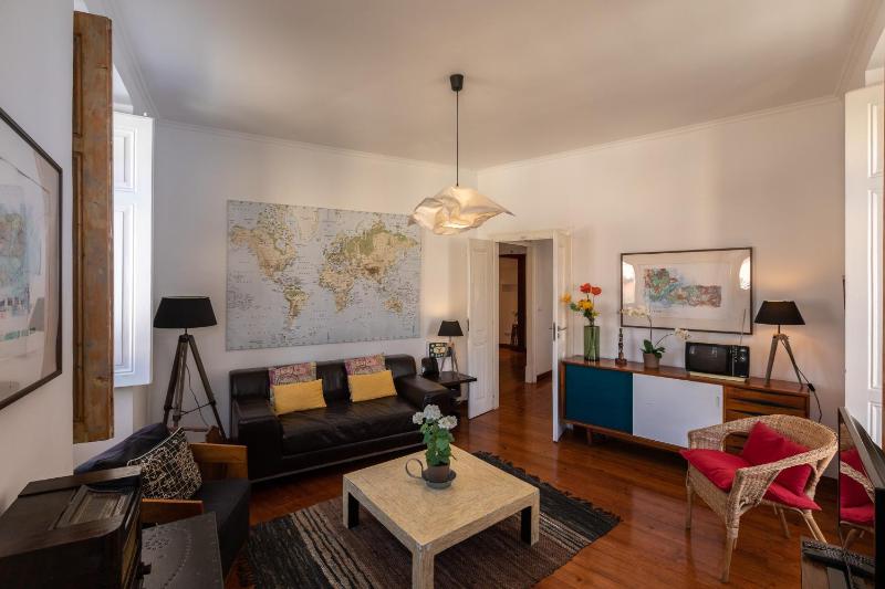 Stylish Apartment for Travelers - BP2 — комфортный отель в Лиссабоне