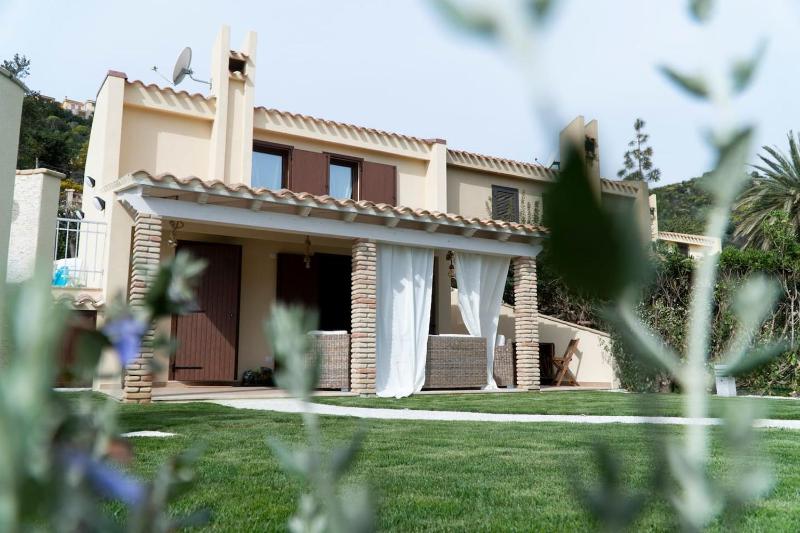 Villa Sa Perda a Costa Rei - Moderna Villa Vista Mare