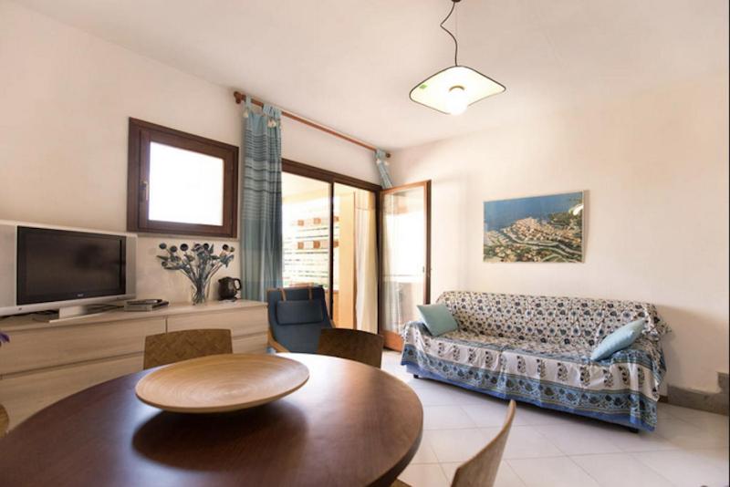 Il Glicine 7 a Stintino - Casa vacanze con spiaggia
