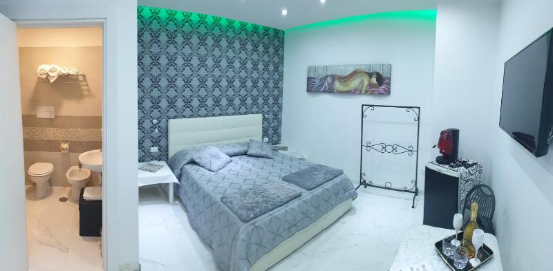 Luxury room al cristo velato — отель с удобствами в Неаполе