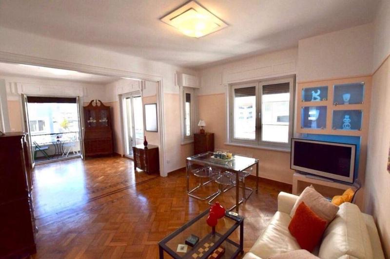 Spacious & Sunny Kolonaki Apt 5 mins metro/ACx3/1.5 BT — отзывы гостей и цены