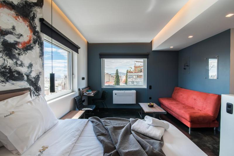 AthinA STREETAPARTMENTS — отель с удобным расположением в Афины