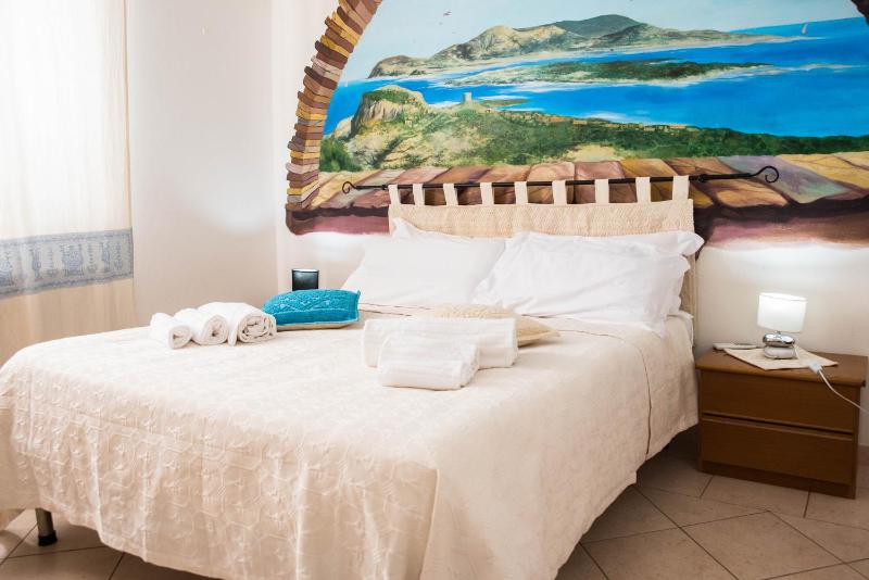 B&B Villa Diana a Stintino - Relax con piscina e spiaggia