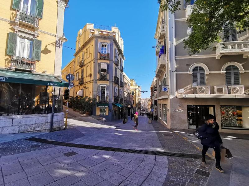 SuitesGaribaldi a Cagliari - Elegante rifugio urbano