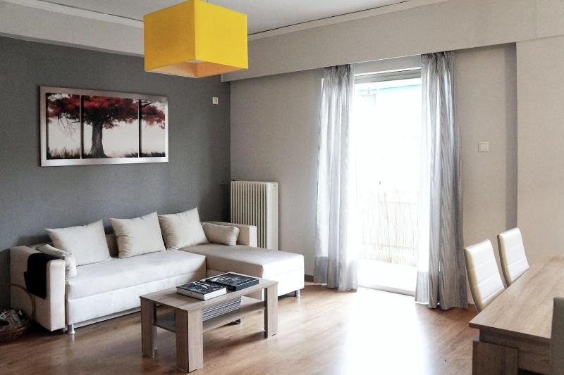 Comfy Apartment With Acropolis View — комфортный отель в Афины