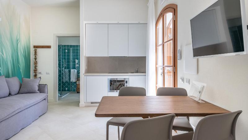 Locanda della Meridiana a Pula - Appartamenti con piscina