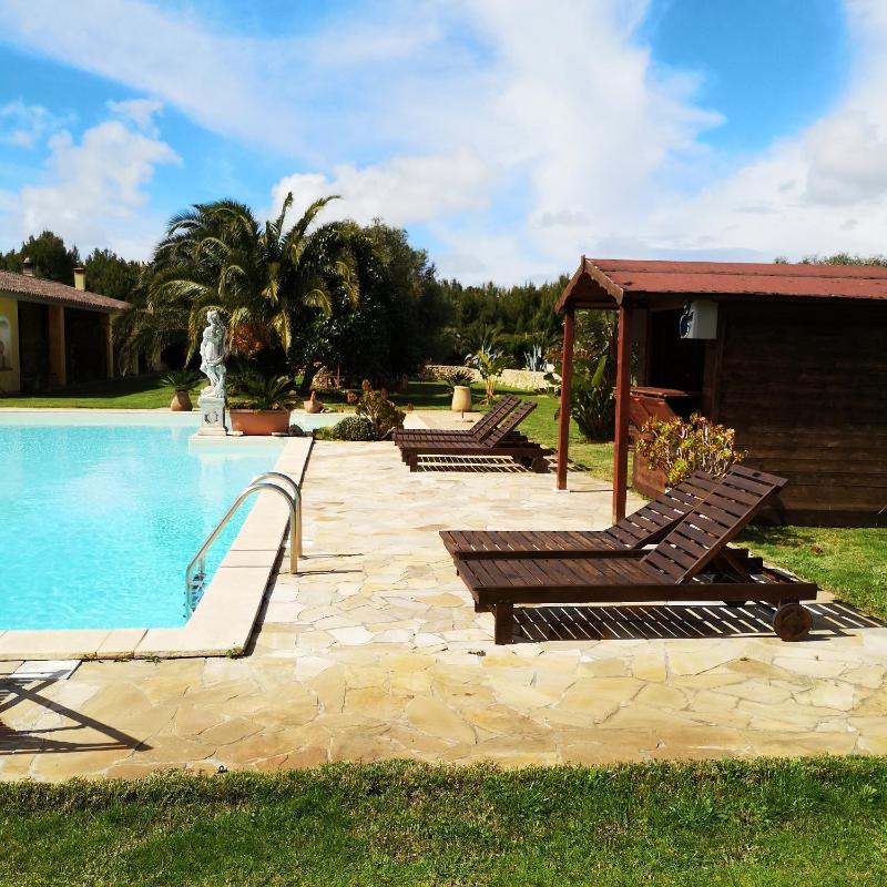 La Luce del Sinis - Incantevole agriturismo con piscina