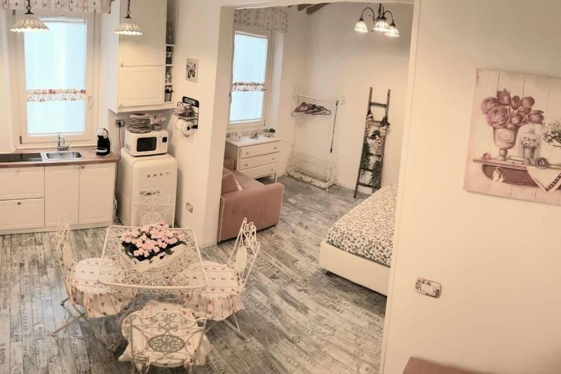 Casa Ornella Firenze gioiellino in centro — отель с удобным расположением в Флоренции