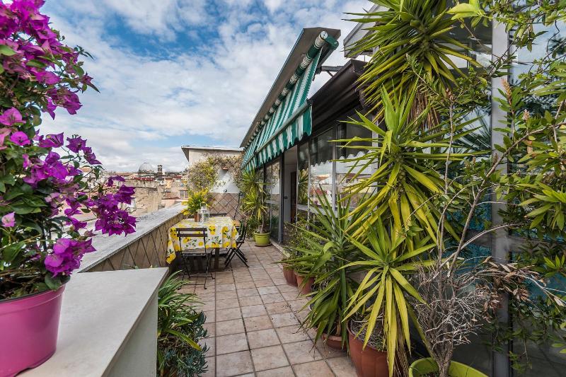 Historical Naples with panoramic terrace — отзывы гостей и цены