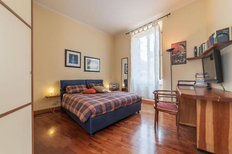 Domus Aurea & Colosseo Sweet Flat — отель с удобствами в Риме