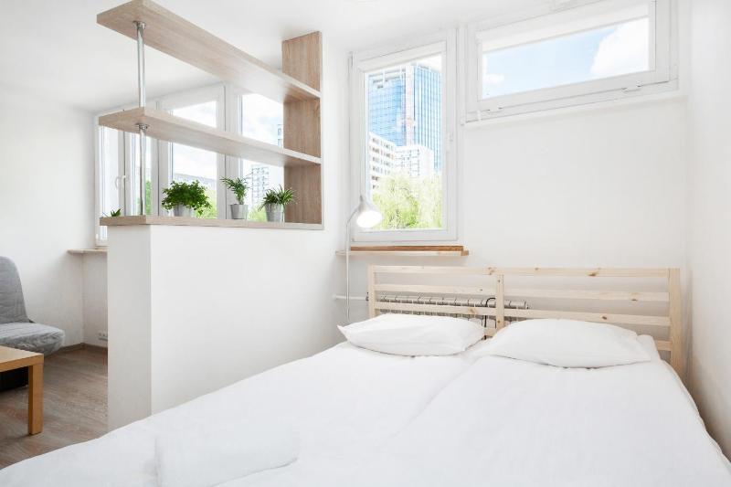 Apartments Warsaw Pereca by Renters — комфортный отель в Варшаве