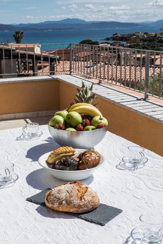 Country Inn a Golfo Aranci - Affascinanti appartamenti vista mare