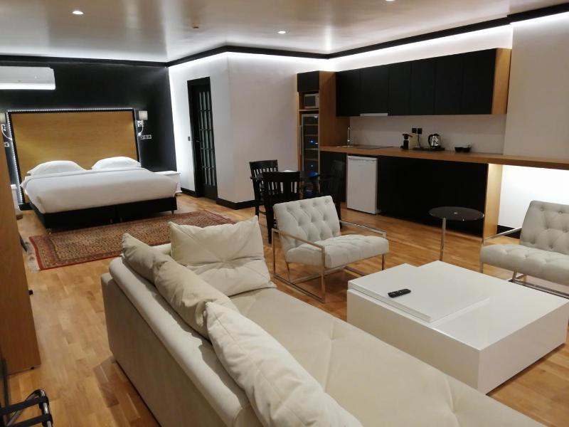 Andromeda Downtown Residence — отзывы гостей и цены