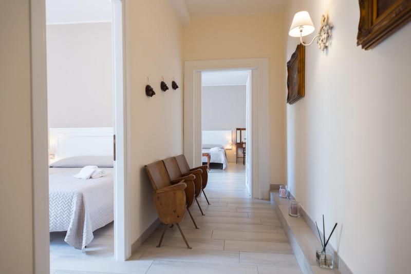 B&B Supportico Lopez — комфортный отель в Неаполе