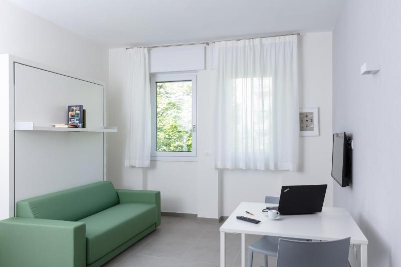 Цены на Cirene Apartments Milano в Милане