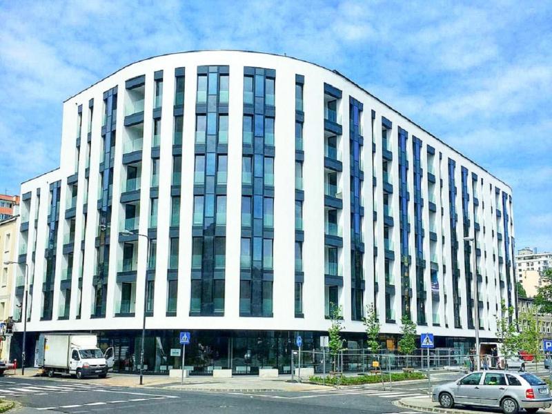 Warsaw Royal Stay Dzielna — забронировать отель в Варшаве