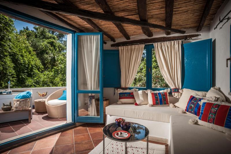 Su Gologone a Oliena - Lussuoso resort nella natura