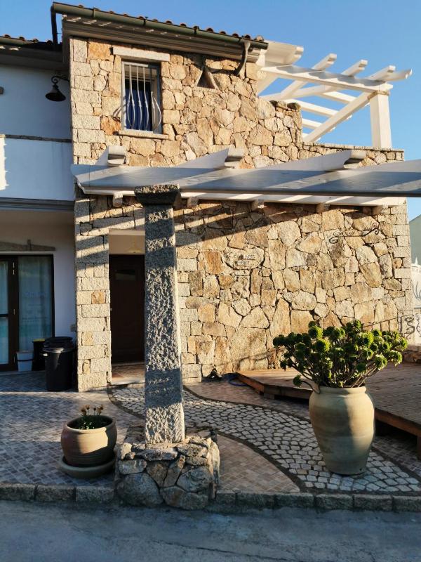 B&B Mare Isole a La Maddalena - Accogliente con balcone