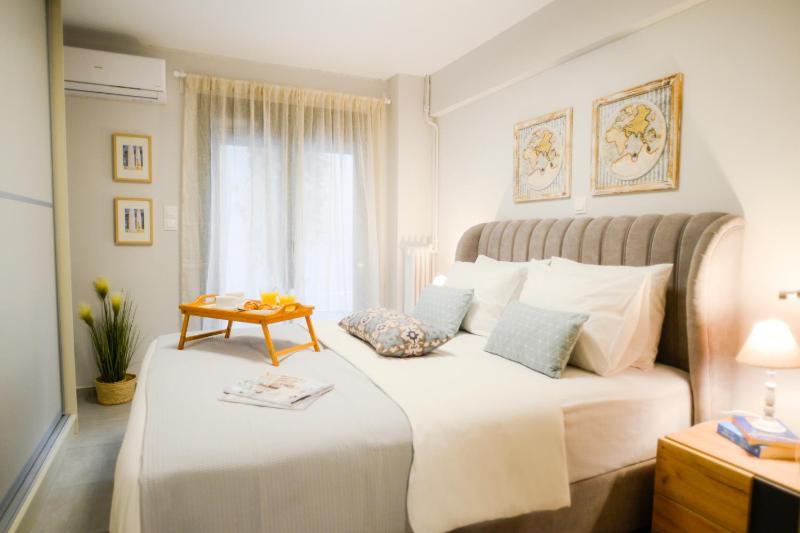 Your Home Away from Home in Erectheium — отель в Афины, Греция