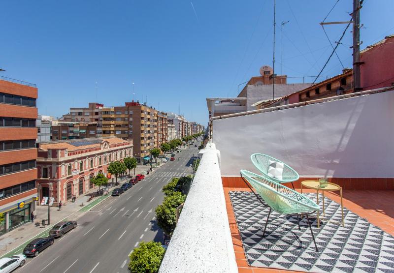 ApartUP Port Avenue Attic — отель в Валенсии, Испания
