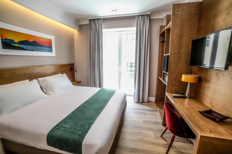 Toledo Relais - Exclusive Rooms — отель в Неаполе, Италия