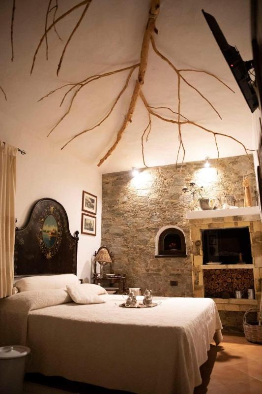B&B Romangia a Sorso - Elegante con piscina e spa