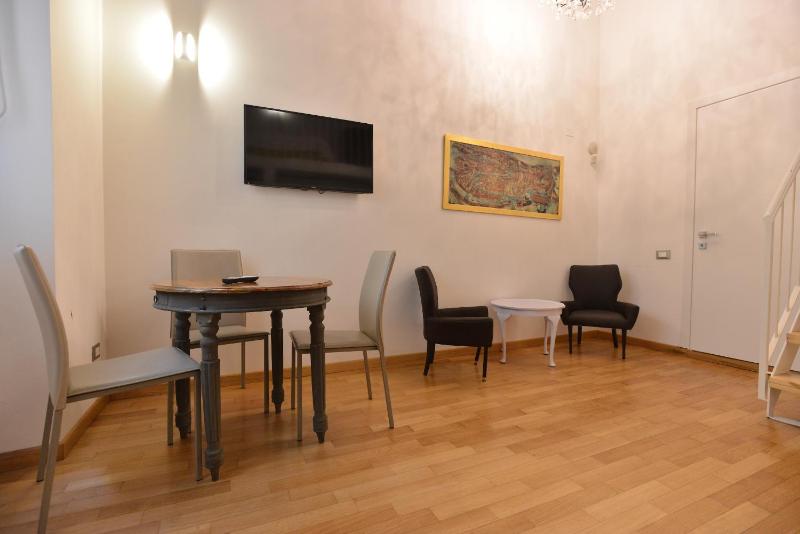 IzzHome City Center a Cagliari - Accogliente monolocale