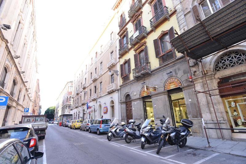 IzzHome City Center a Cagliari - Accogliente monolocale