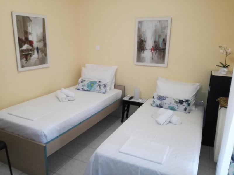 Apartment studio near Marousi station Athens — отель с удобным расположением в Афины