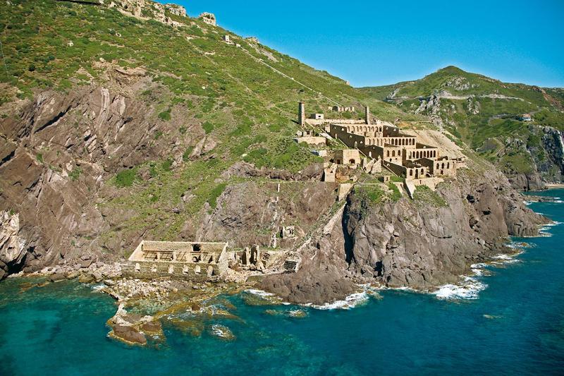 Terrazza sul Mare a Nebida - Incantevole apt con piscina