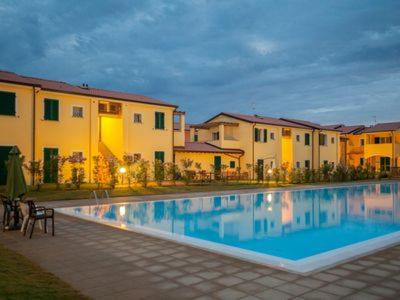 Anfiteatro Oleandri a Badesi - Villa con Piscina