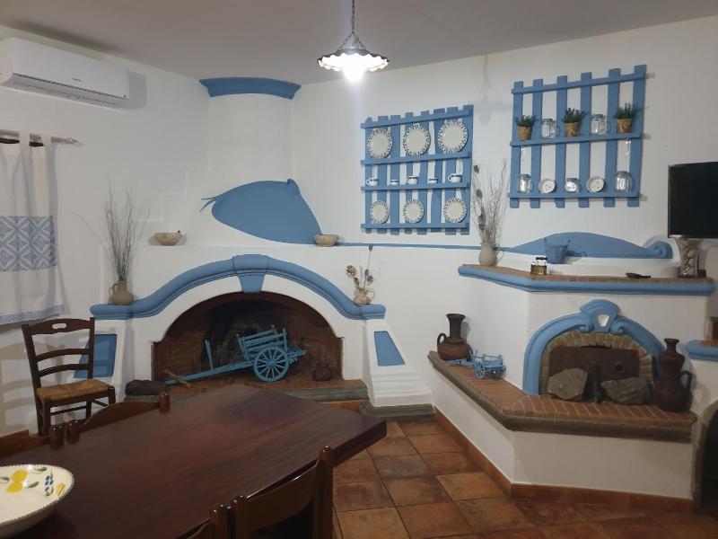 B&B Tiscali a Dorgali - Lussuoso con piscina e giardino