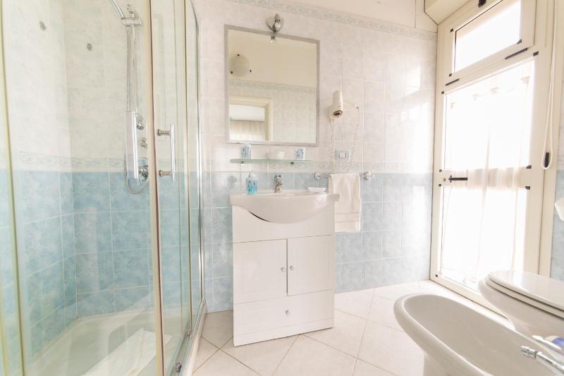 Lewis Rooms a Cagliari - Camere vista mare al Poetto