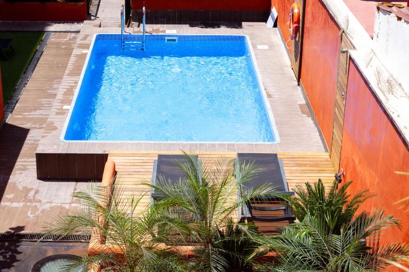 Enjoybcn Patio de Gala — отель с удобствами в Барселоне