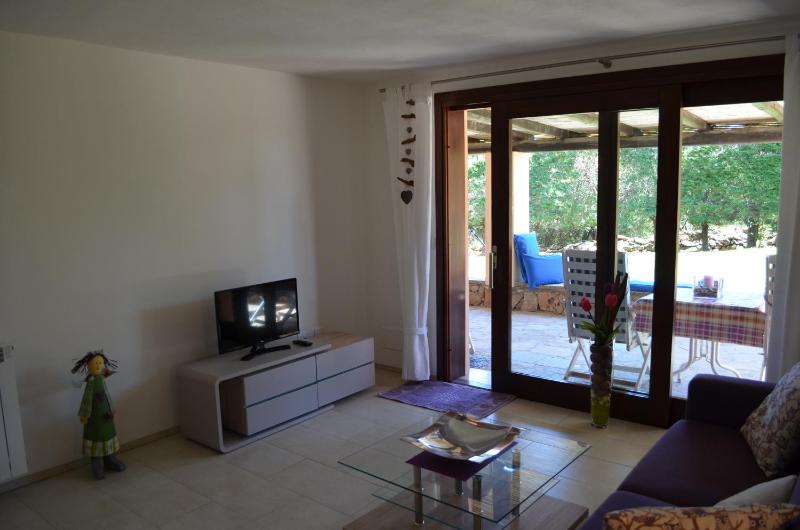 Via del Gelsomino a Olbia - Incantevole Casa con Terrazza