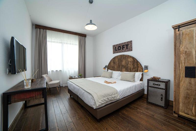 Piccolo Feudo a Sanluri - Accogliente Hotel con Giardino