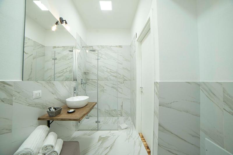 Piccolo Feudo a Sanluri - Accogliente Hotel con Giardino